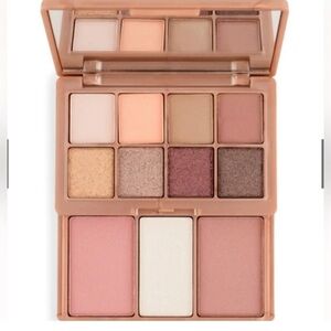 Krome eyeshadow palette by Kim, Khloe & Kourtney Kardashians.